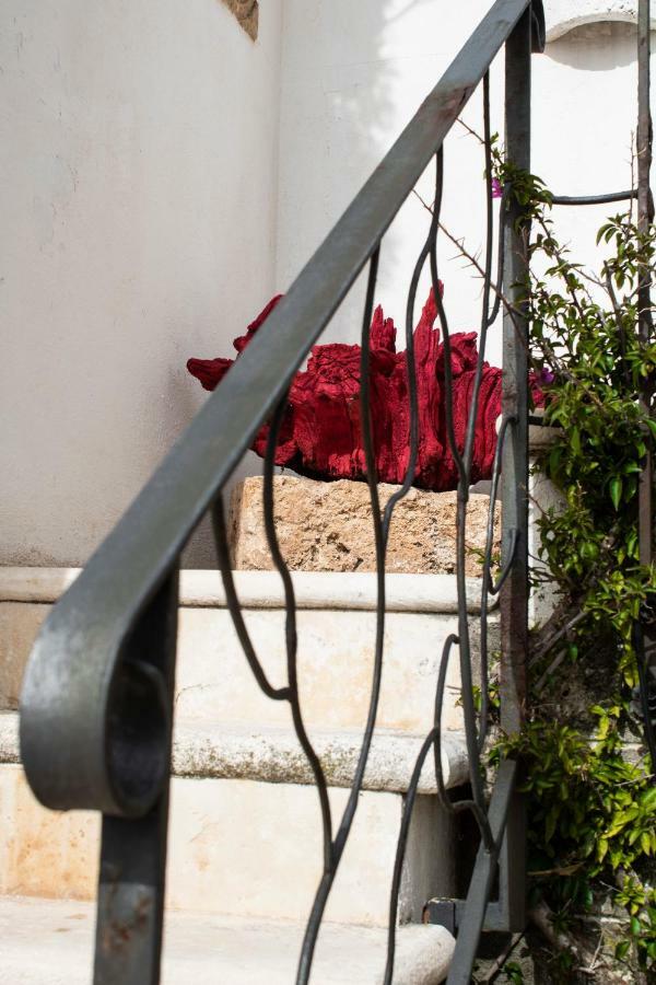Il Palazzotto Hotel Polignano a Mare Bagian luar foto